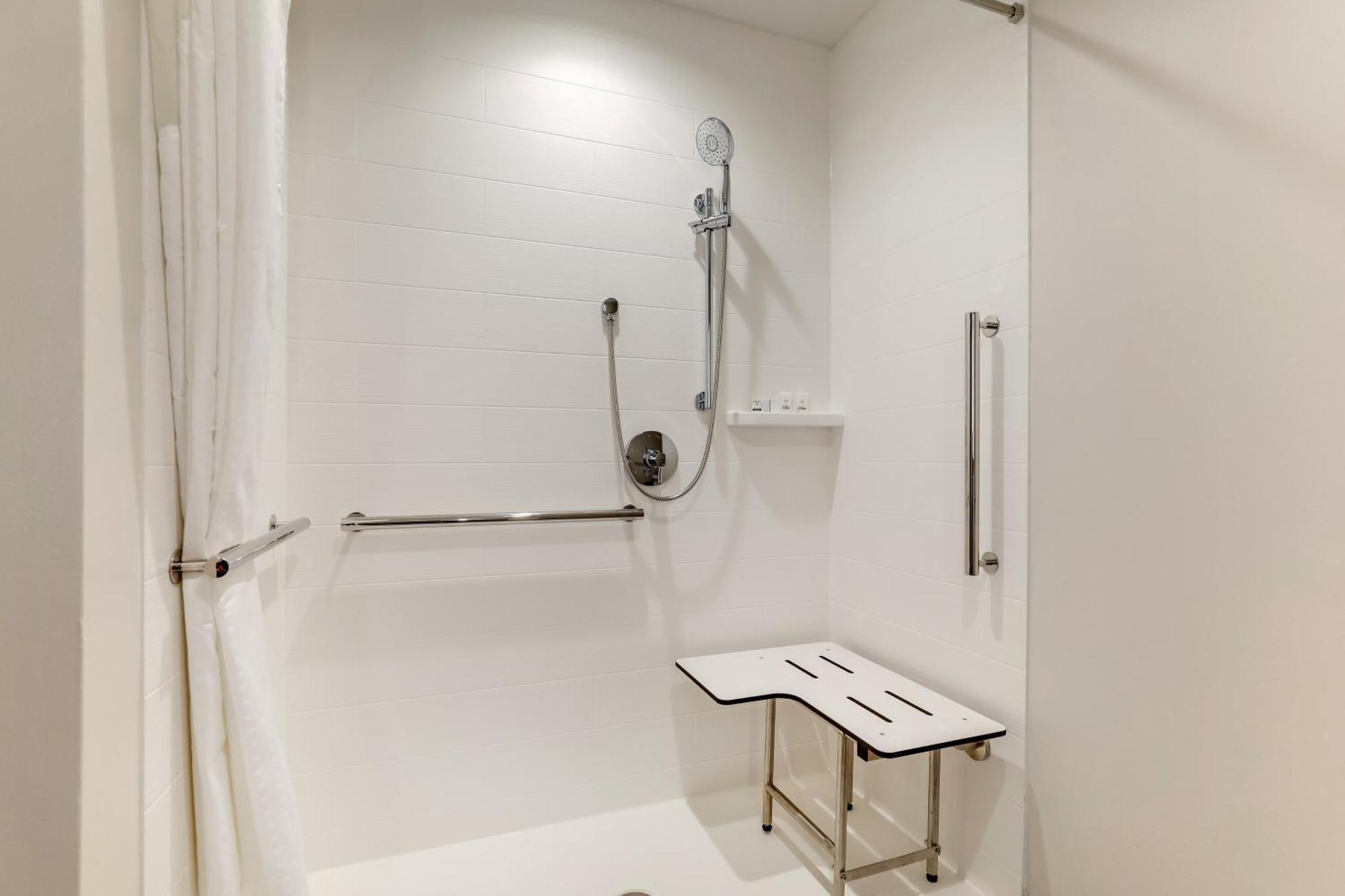 Holiday Inn Express Holly Springs - Raleigh Area By Ihg Ngoại thất bức ảnh