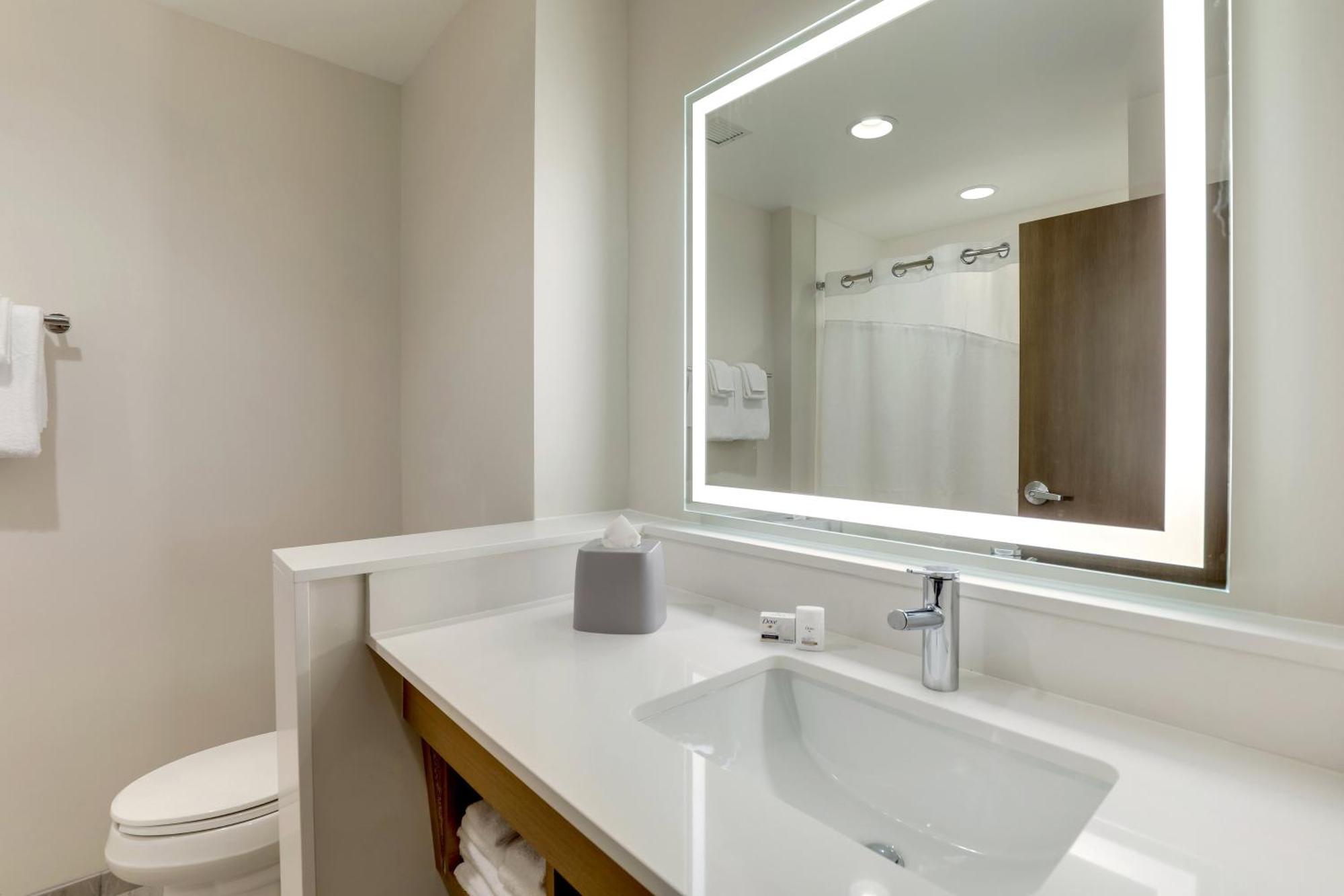 Holiday Inn Express Holly Springs - Raleigh Area By Ihg Ngoại thất bức ảnh