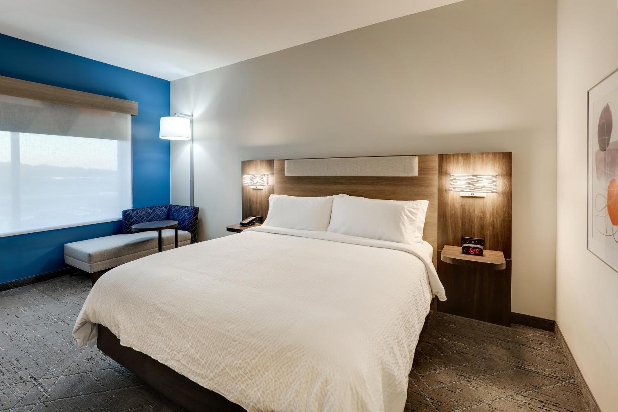 Holiday Inn Express Holly Springs - Raleigh Area By Ihg Ngoại thất bức ảnh