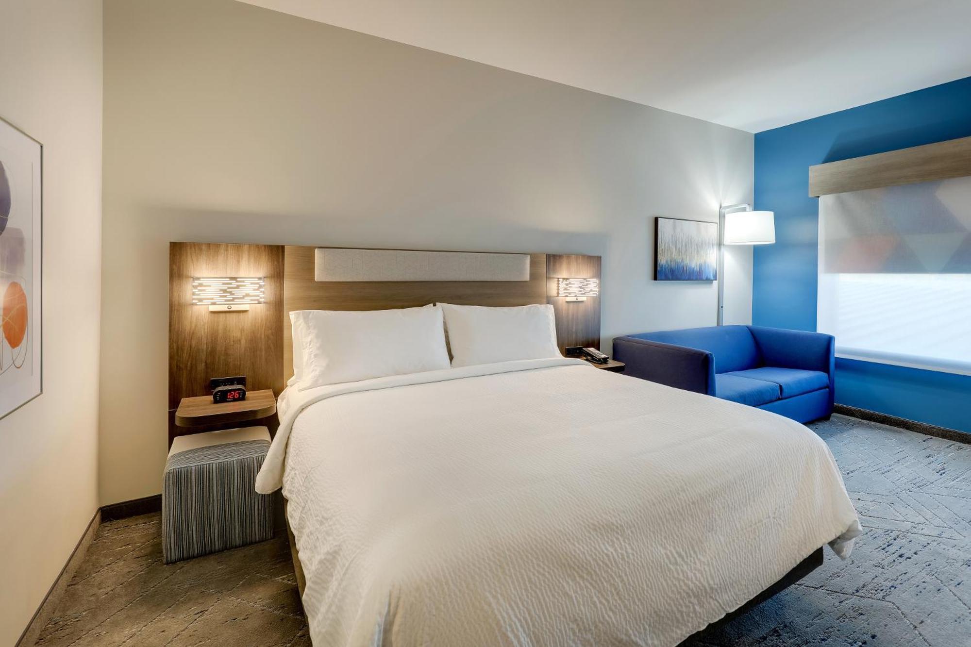 Holiday Inn Express Holly Springs - Raleigh Area By Ihg Ngoại thất bức ảnh